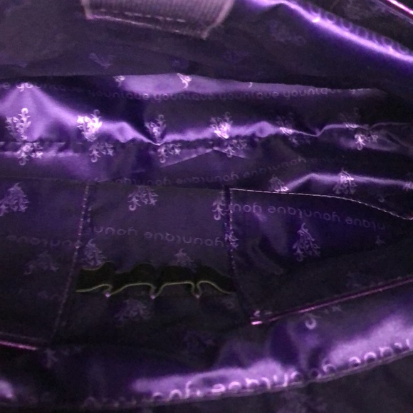 YOUNIQUE shiny purple metallic cosmetic make up representative tote bag. - Picture 6 of 11